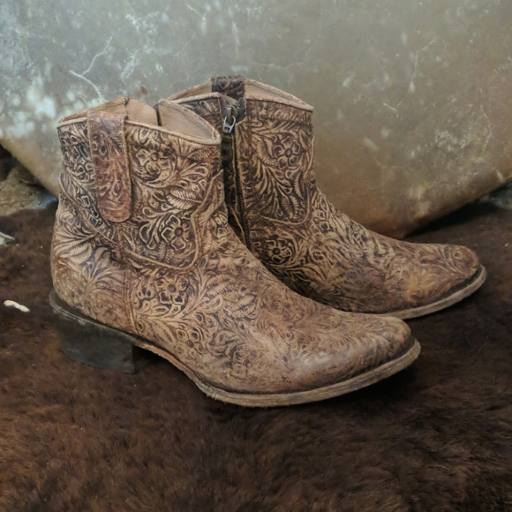 CORRAL C3056 handcrafted distressed tan embossed leather ankle boot/booties sz 9 - Picture 8 of 15